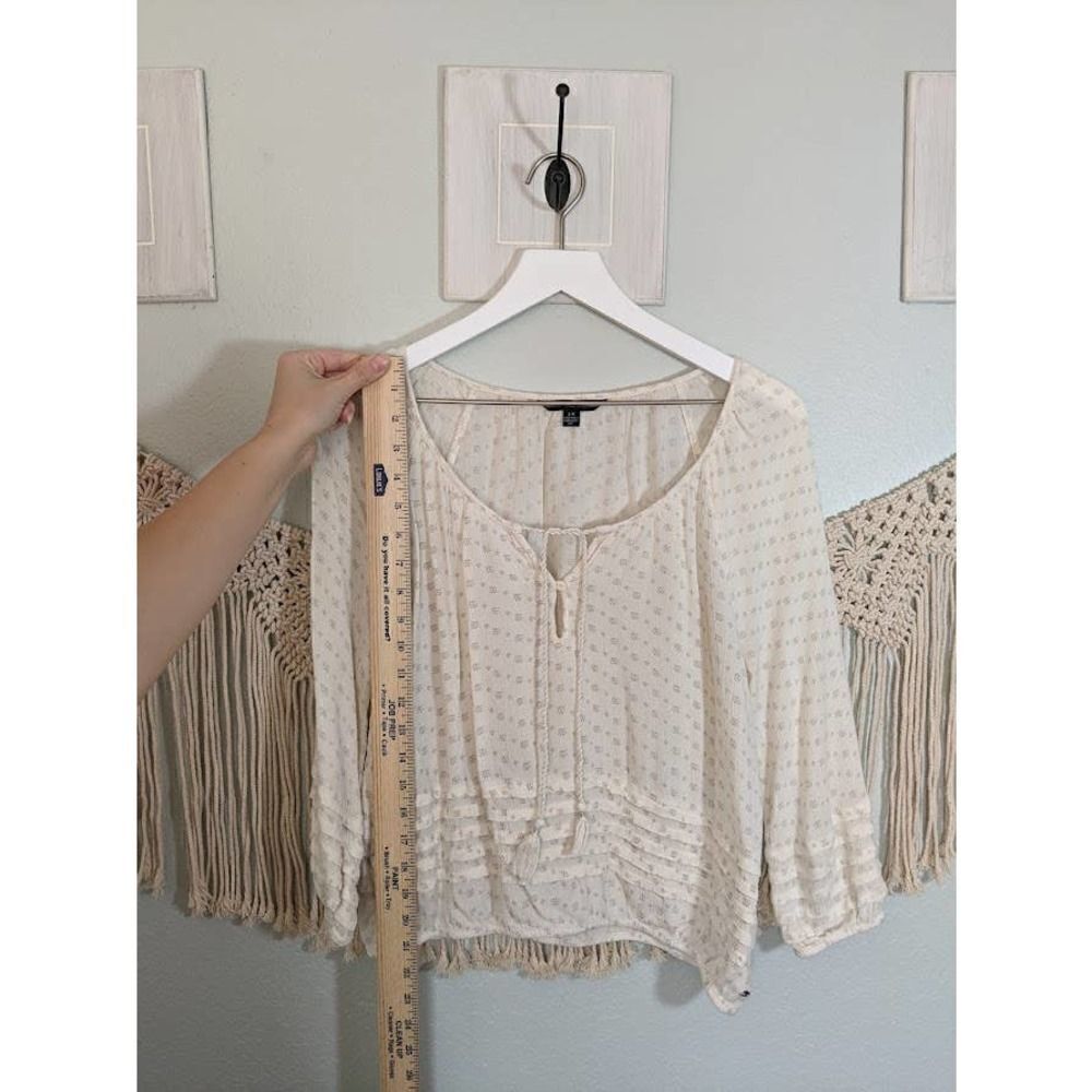 AMERICAN Eagle Ivory Detailed Blouse - Picture 10 of 11
